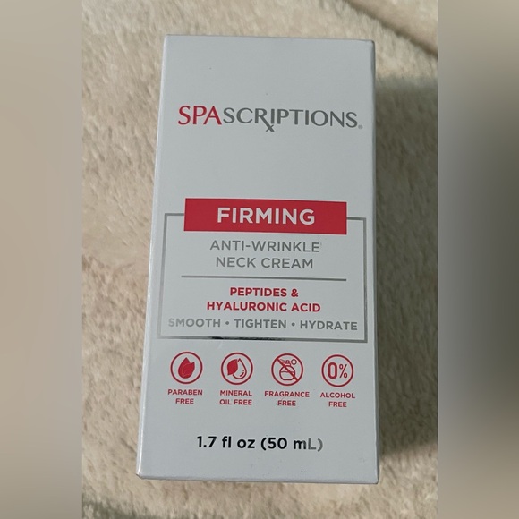 Spascriptions Firming Anti-Wrinkle Neck Cream - Peptides & Hyaluronic Acid (Smoo - Picture 2 of 7